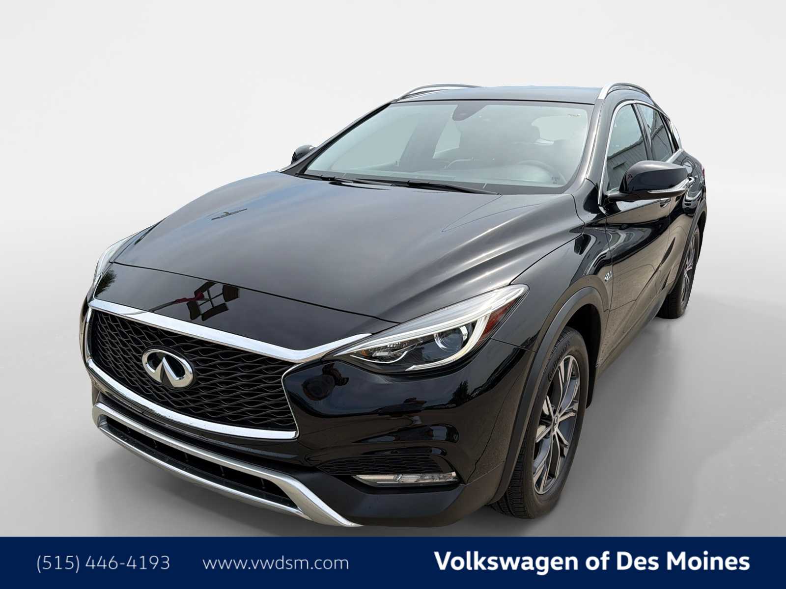 2017 INFINITI QX30 Premium AWD