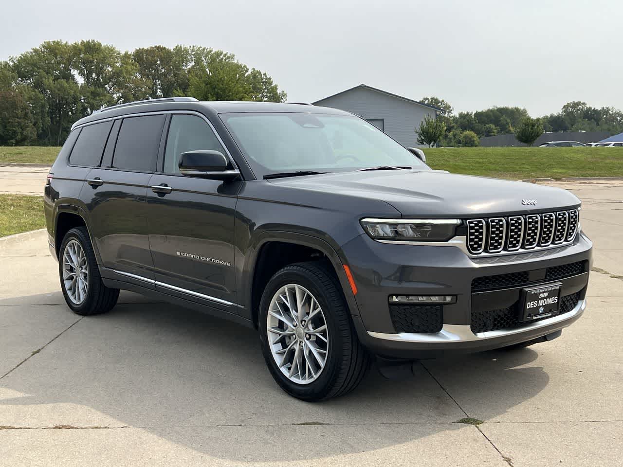 2023 Jeep Grand Cherokee L Summit 8