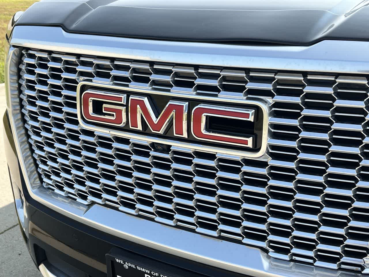 2022 GMC Yukon XL Denali 11