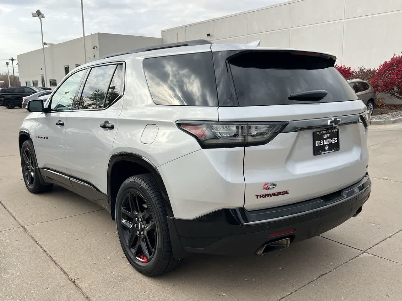 2018 Chevrolet Traverse Premier 2