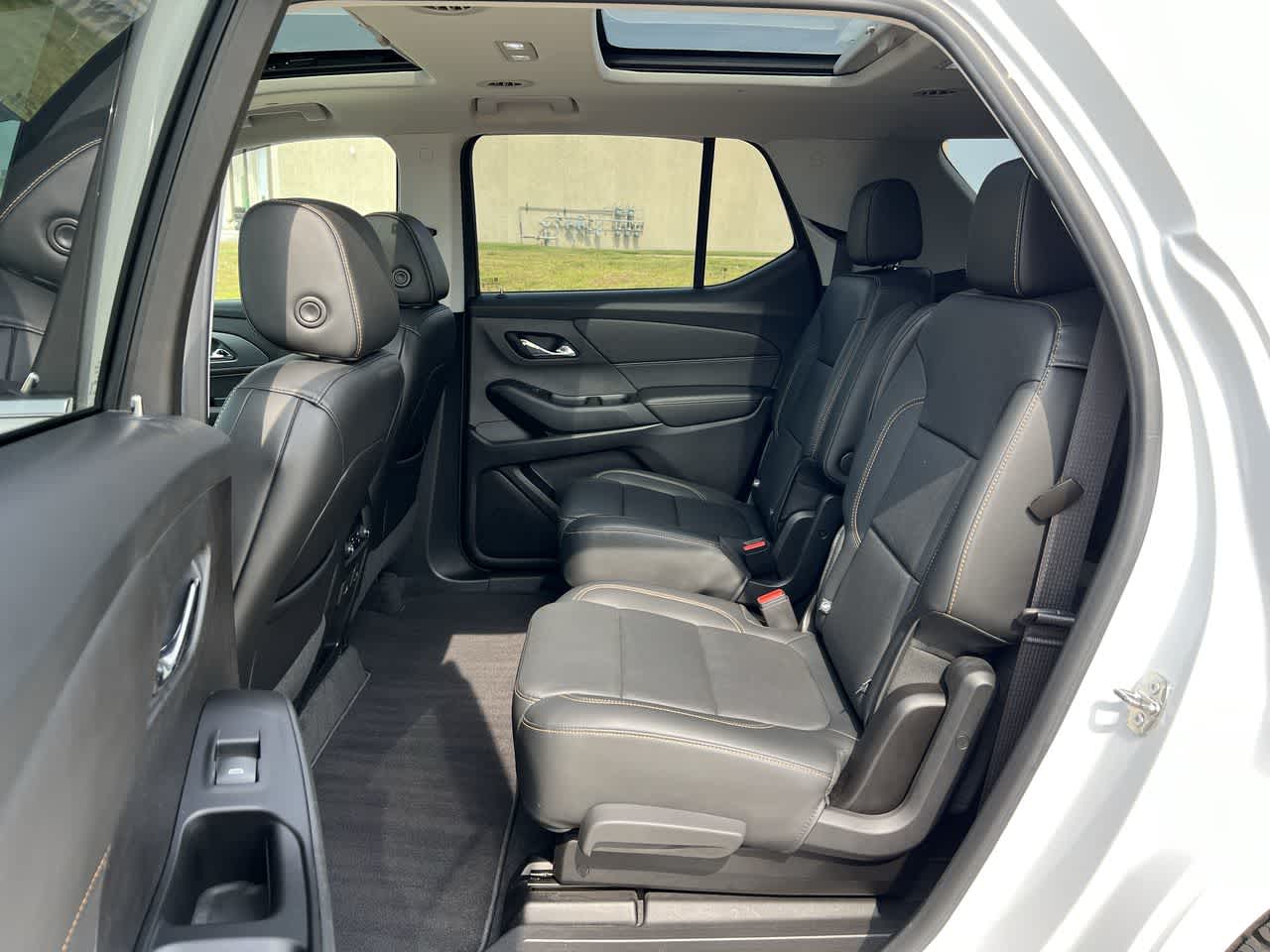 2019 Chevrolet Traverse Premier 19