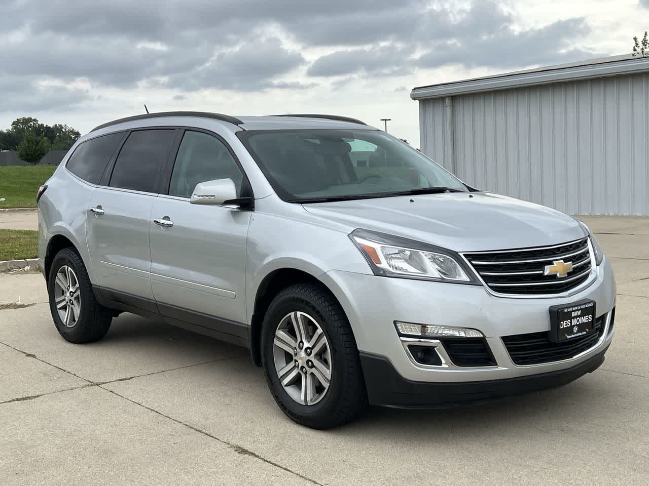 2017 Chevrolet Traverse LT 8