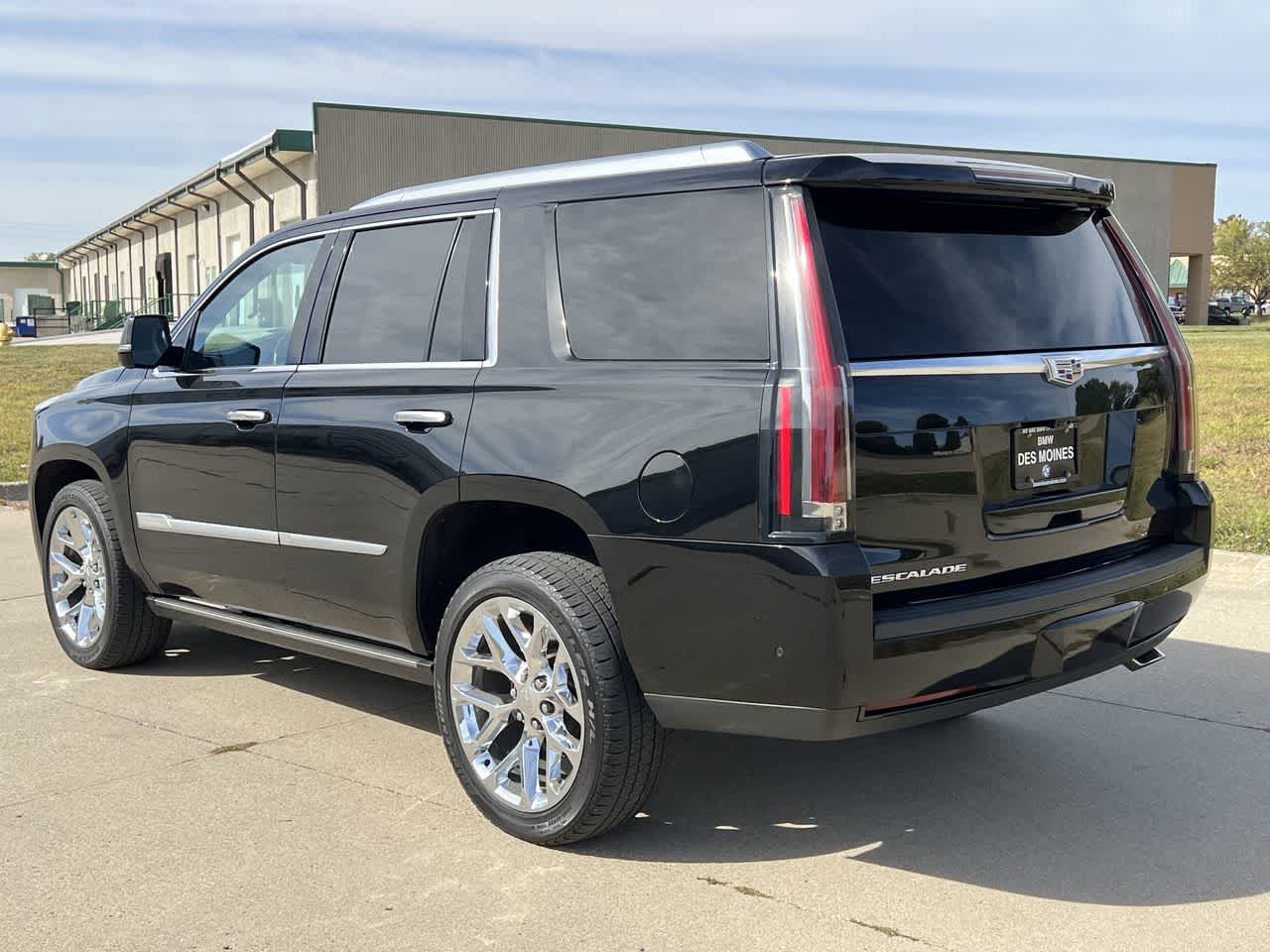 2020 Cadillac Escalade Premium Luxury 4