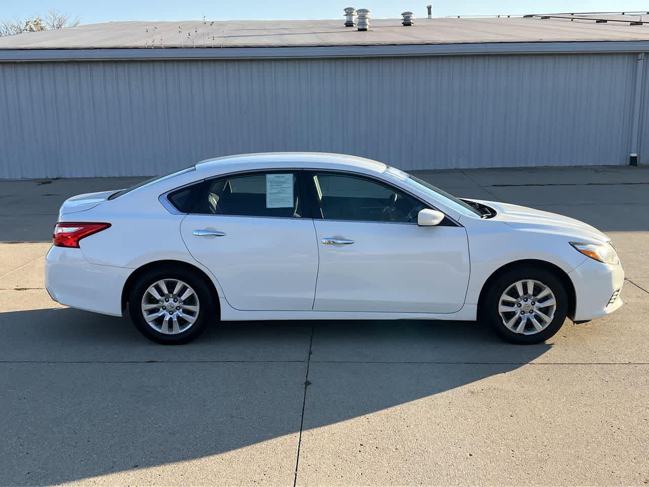 2016 Nissan Altima 2.5 S 6