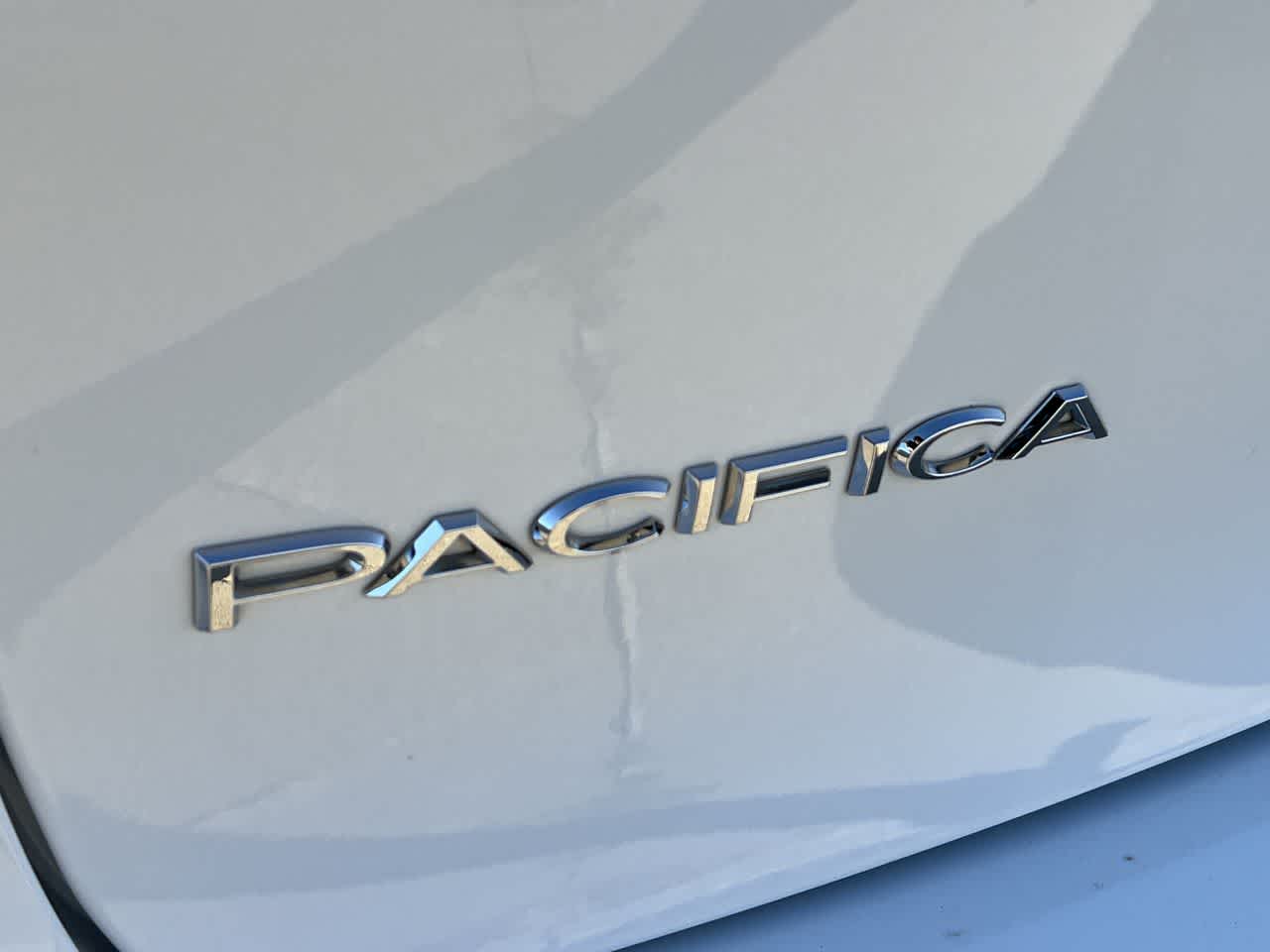 2018 Chrysler Pacifica Limited 11