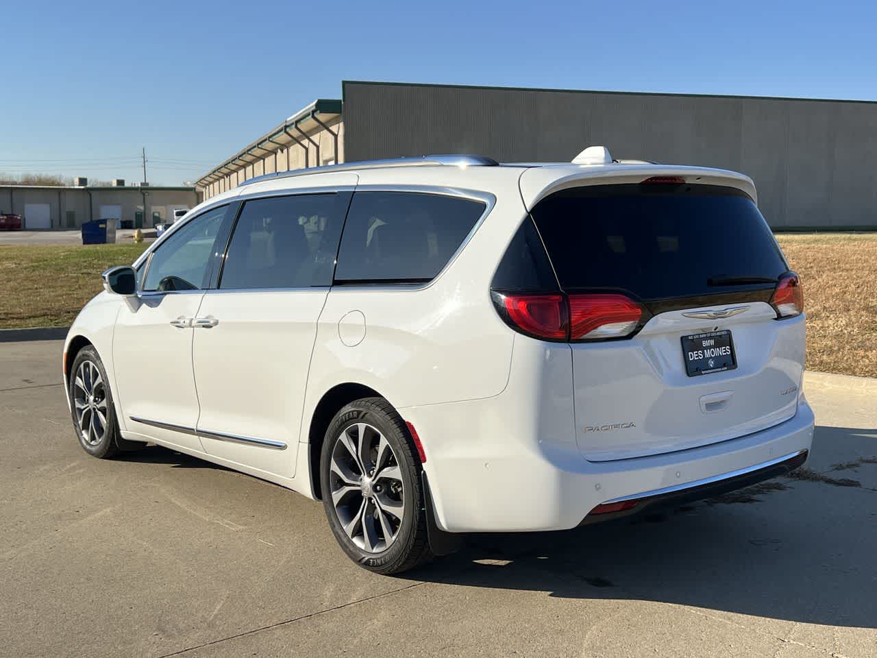 2018 Chrysler Pacifica Limited 4