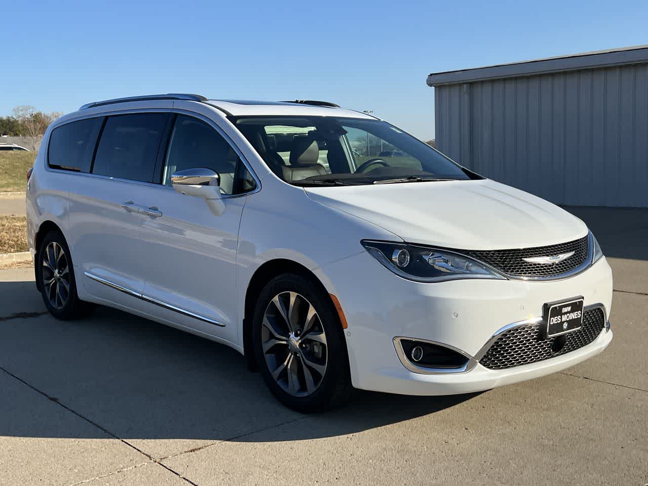 2018 Chrysler Pacifica Limited 8