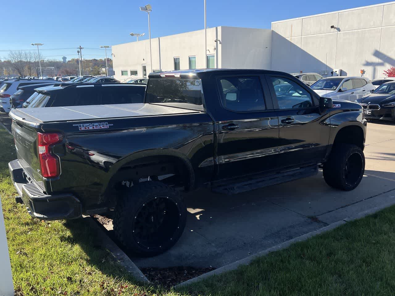 2021 Chevrolet Silverado 1500 LT Trail Boss 4WD Crew Cab 147 3