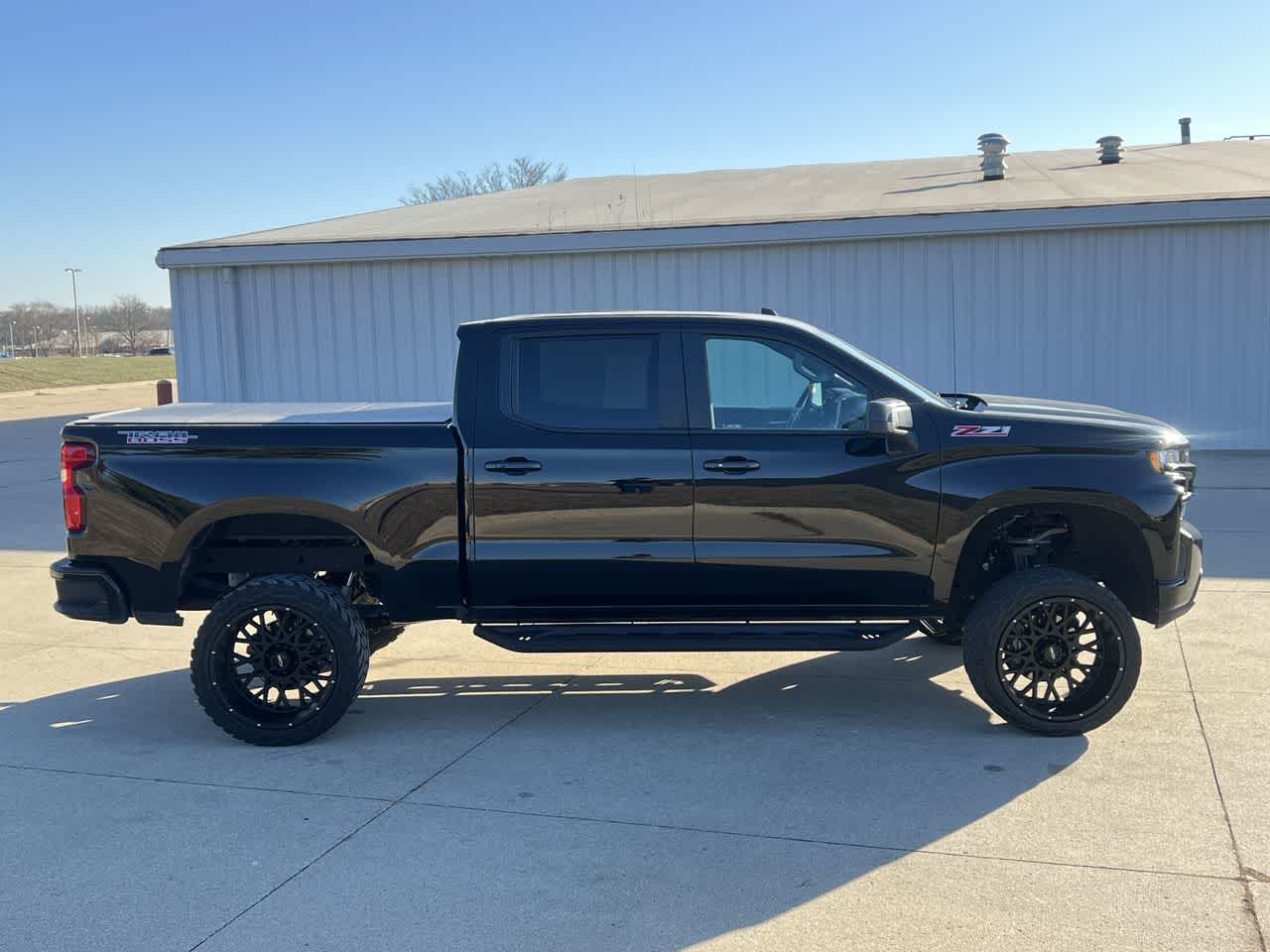 2021 Chevrolet Silverado 1500 LT Trail Boss 4WD Crew Cab 147 7