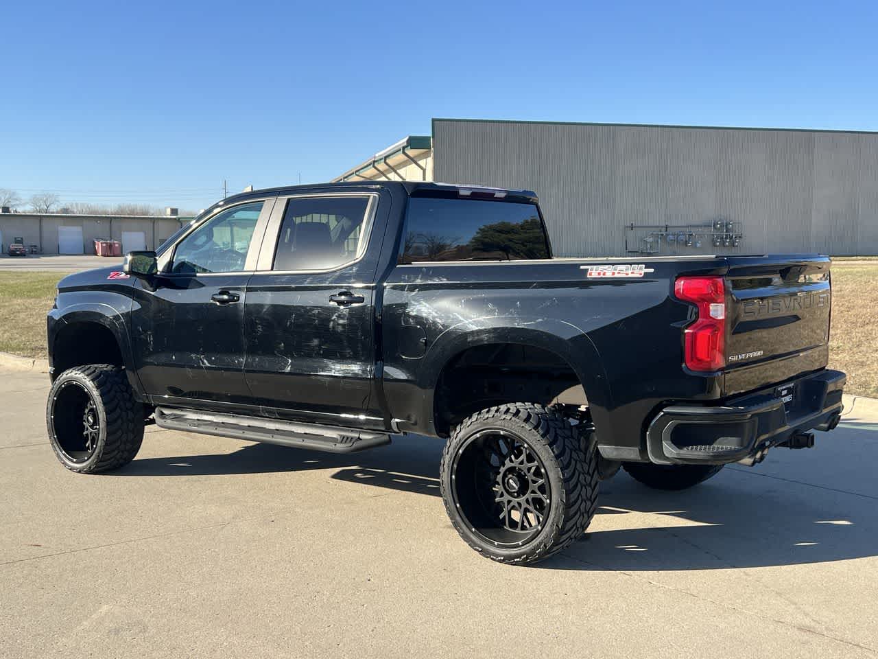 2021 Chevrolet Silverado 1500 LT Trail Boss 4WD Crew Cab 147 4