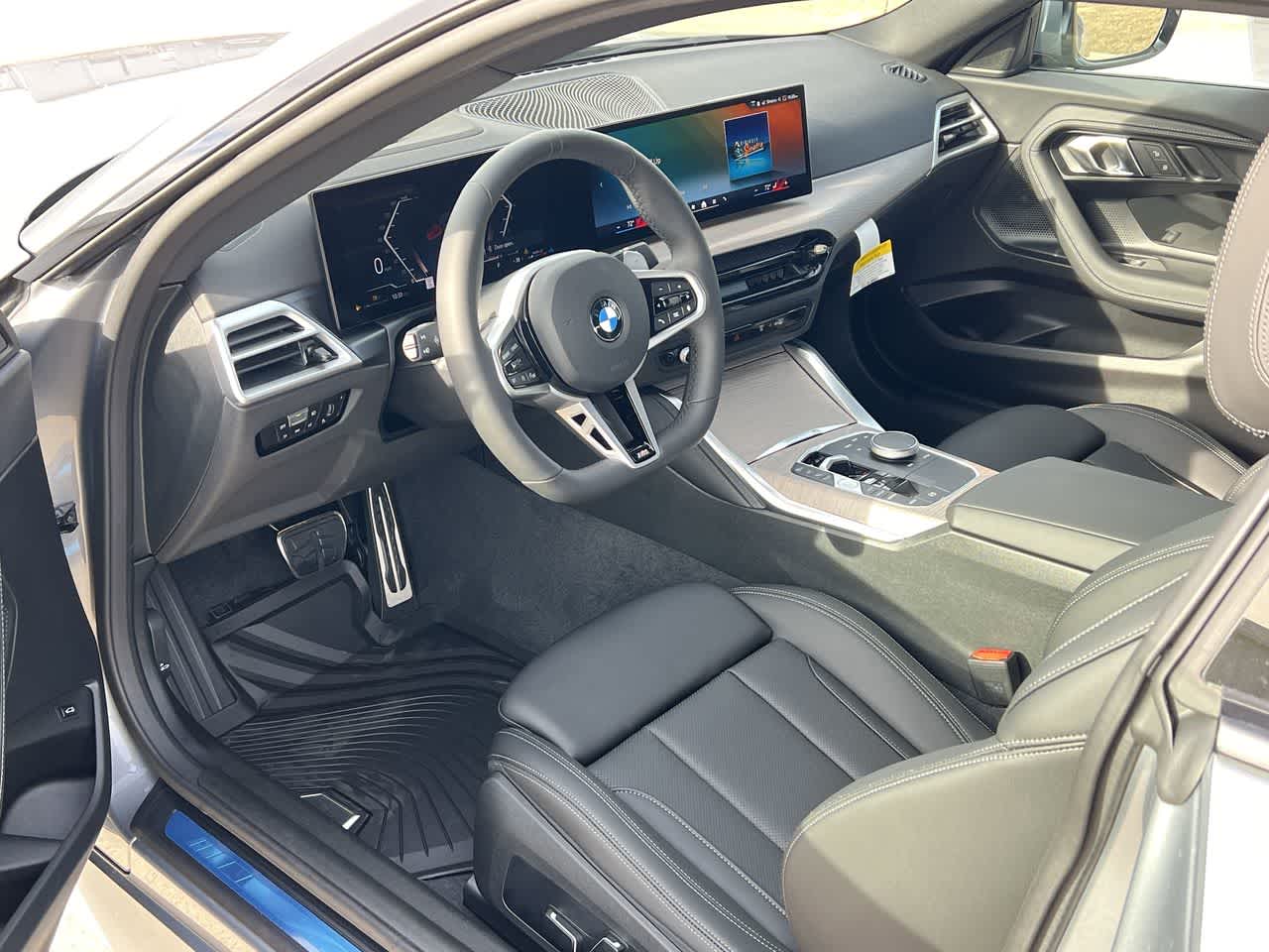 2025 BMW 2 Series 230i xDrive 2