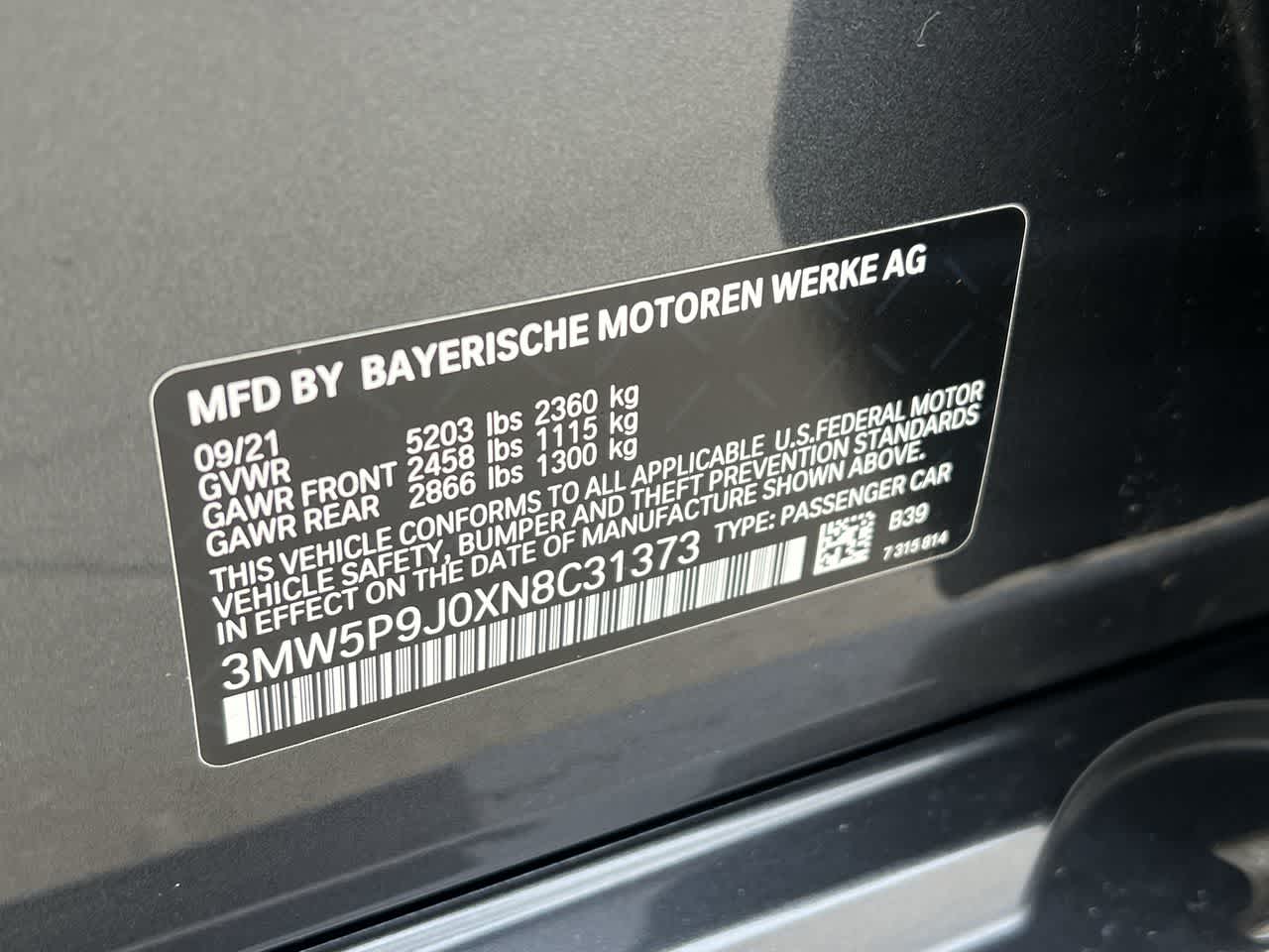 2022 BMW 3 Series 330e xDrive 33