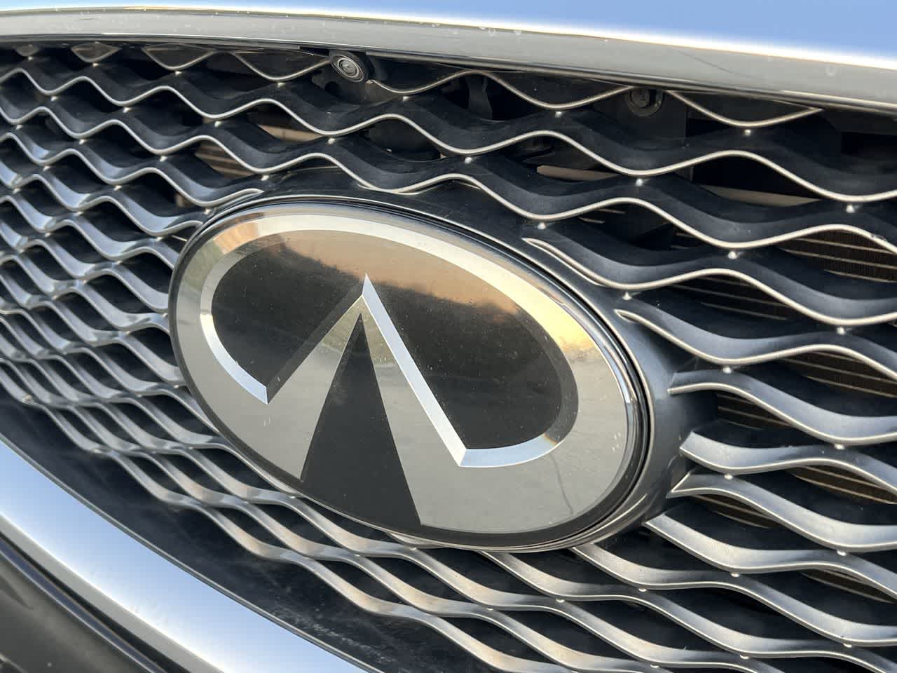 2019 INFINITI QX50 ESSENTIAL 11