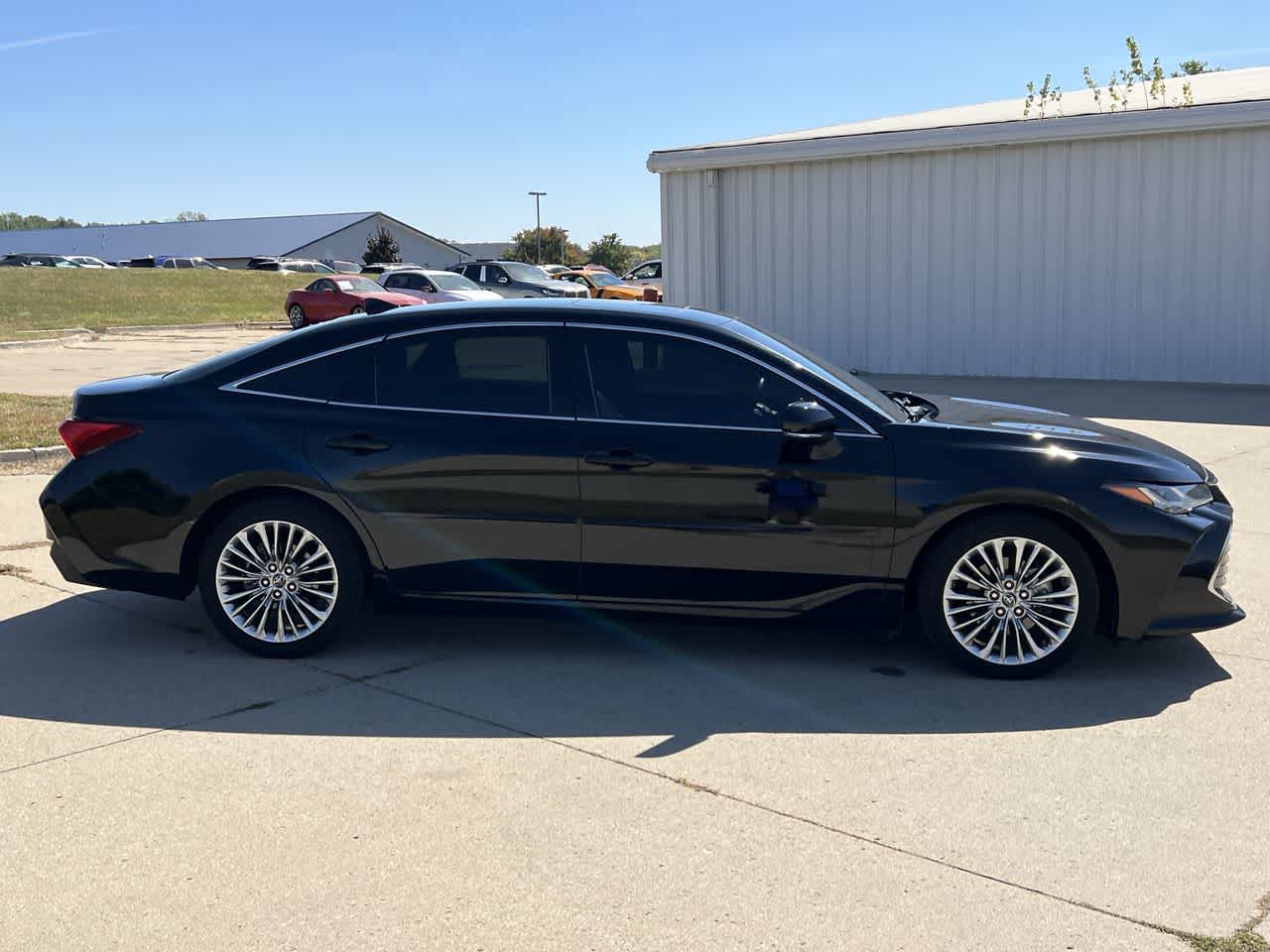 2019 Toyota Avalon Limited 7