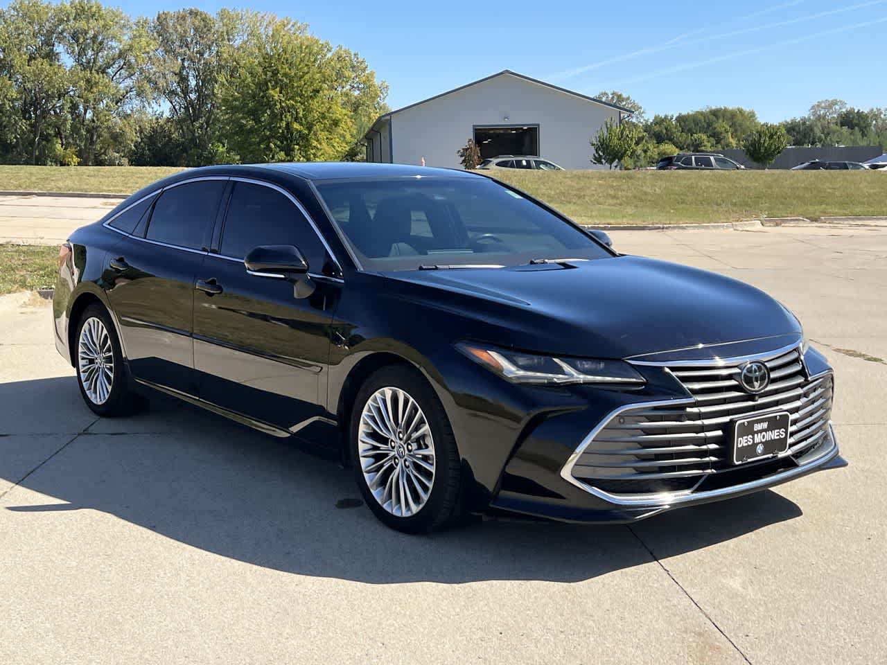 2019 Toyota Avalon Limited 8