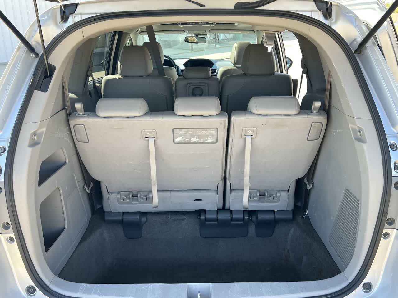 2014 Honda Odyssey EX-L 34