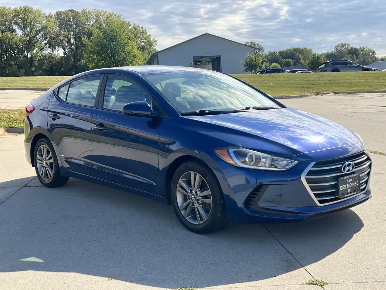 2017 Hyundai Elantra SE 8