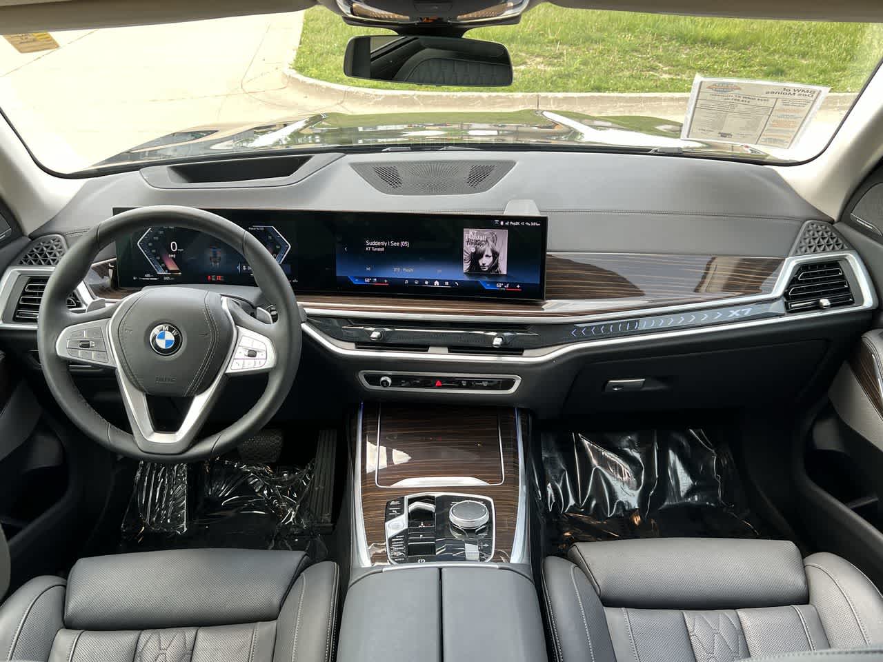 2024 BMW X7 xDrive40i 14