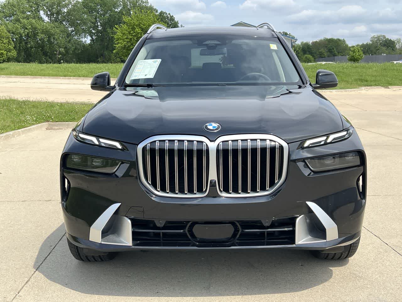 2024 BMW X7 xDrive40i 9