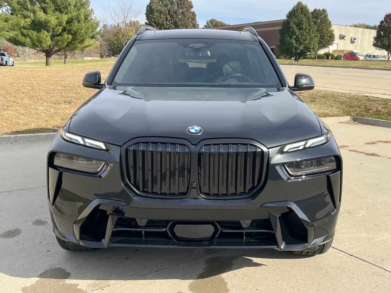 2025 BMW X7 xDrive40i 9