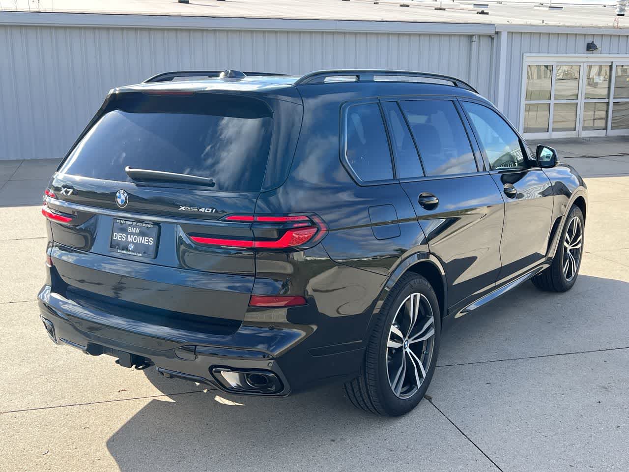 2025 BMW X7 xDrive40i 6