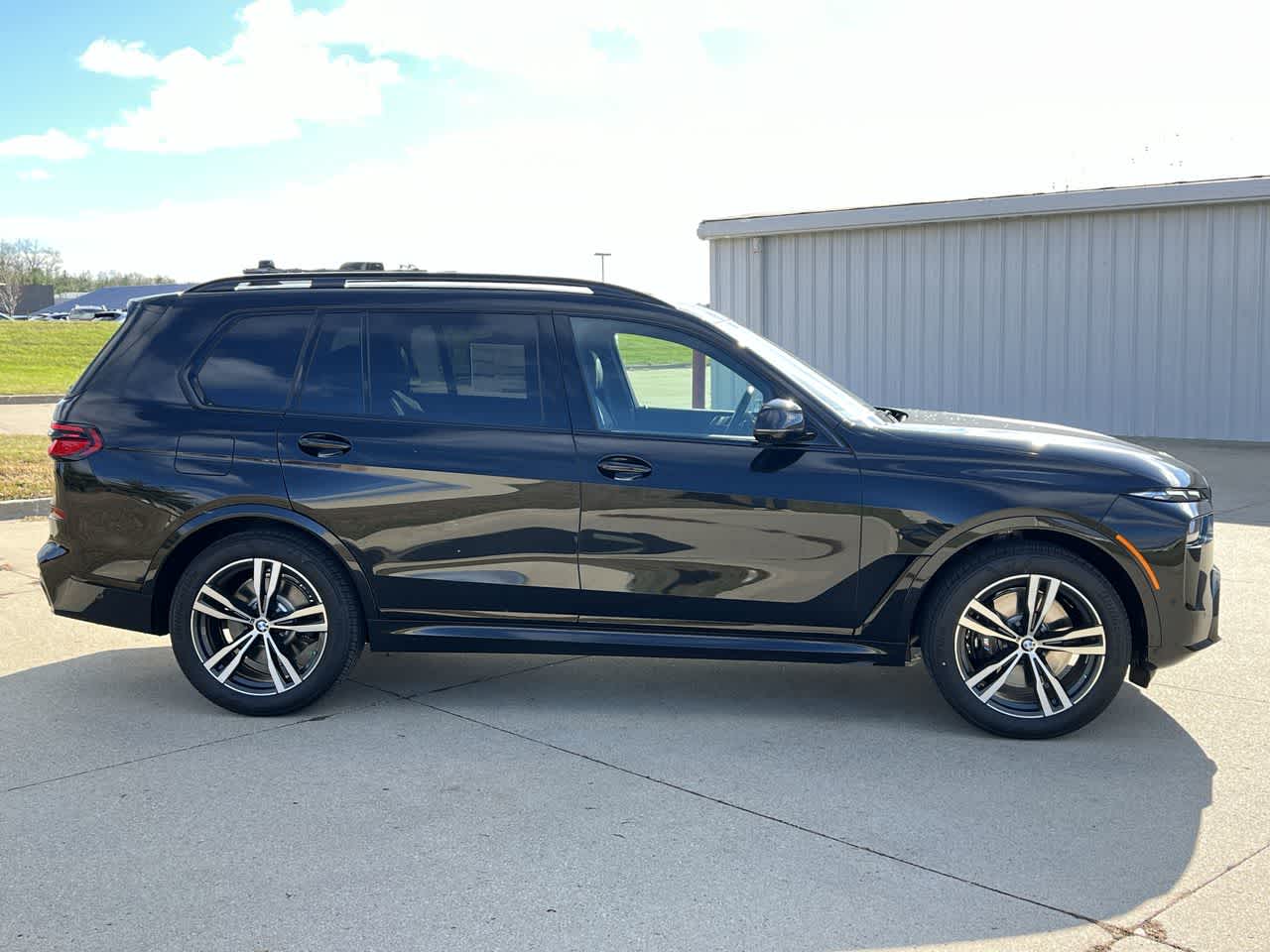 2025 BMW X7 xDrive40i 7