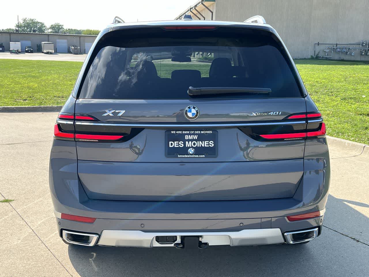 2025 BMW X7 xDrive40i 5