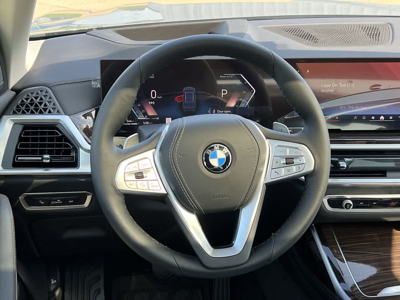 2025 BMW X7 xDrive40i 23