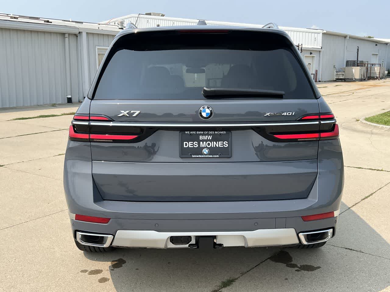 2025 BMW X7 xDrive40i 5