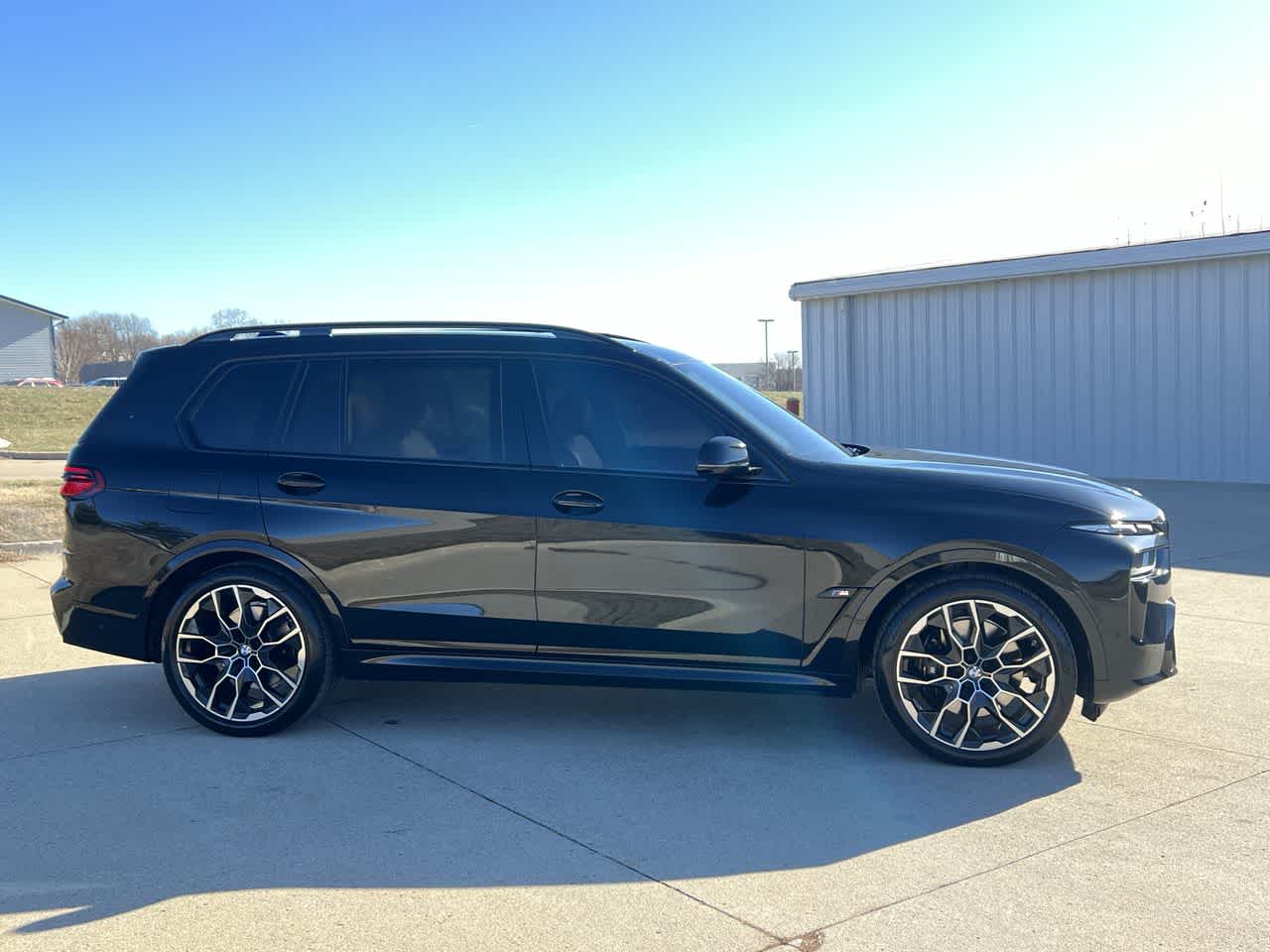 2023 BMW X7 xDrive40i 7