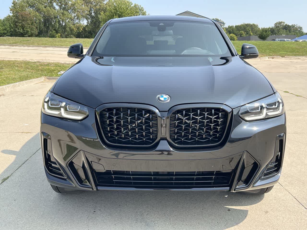 2025 BMW X4 xDrive30i 9