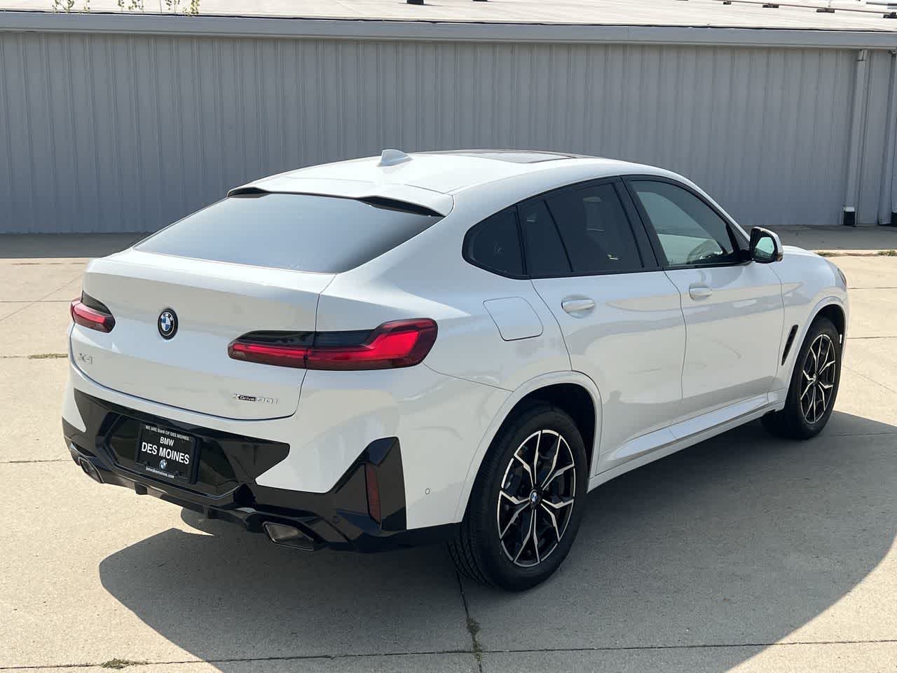 2025 BMW X4 xDrive30i 6