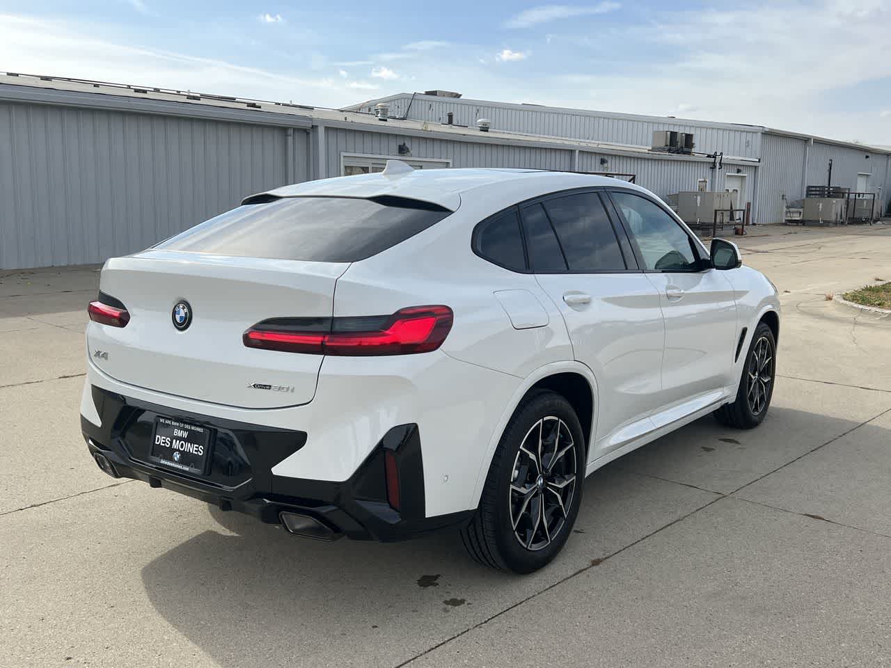 2025 BMW X4 xDrive30i 6