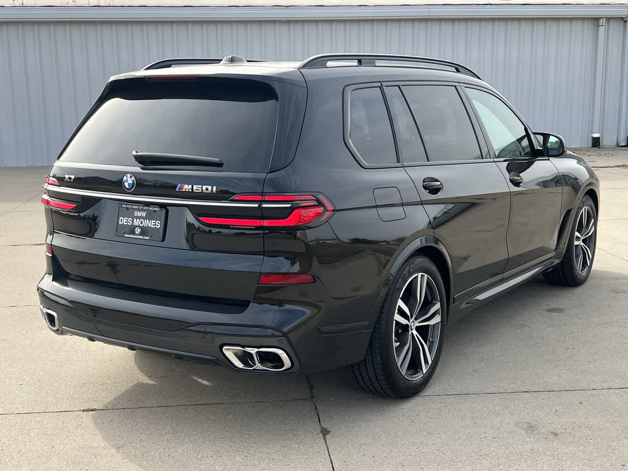 2025 BMW X7 M60i 6