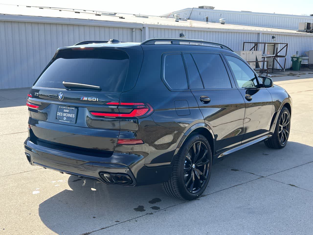 2025 BMW X7 M60i 6