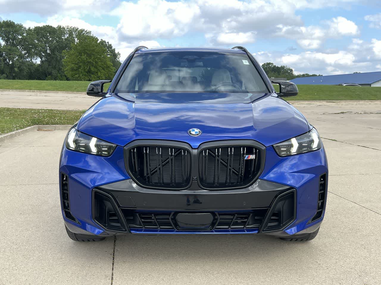 2025 BMW X5 M60i 9