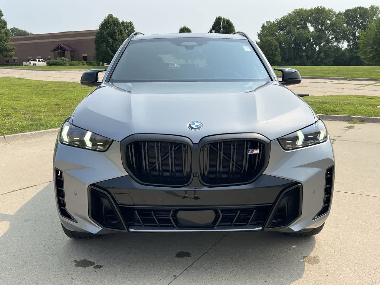 2025 BMW X5 M60i 9