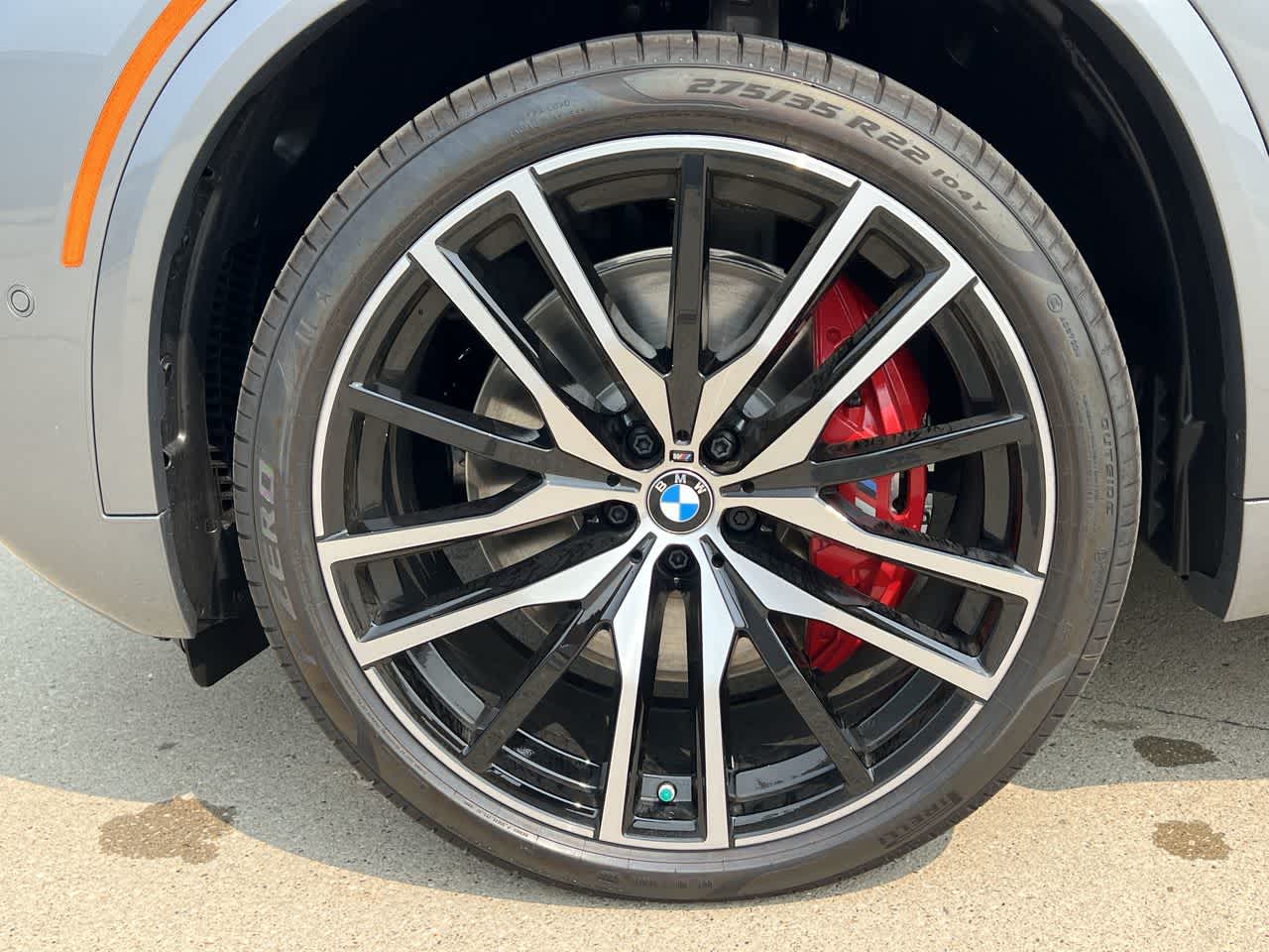 2025 BMW X5 M60i 12