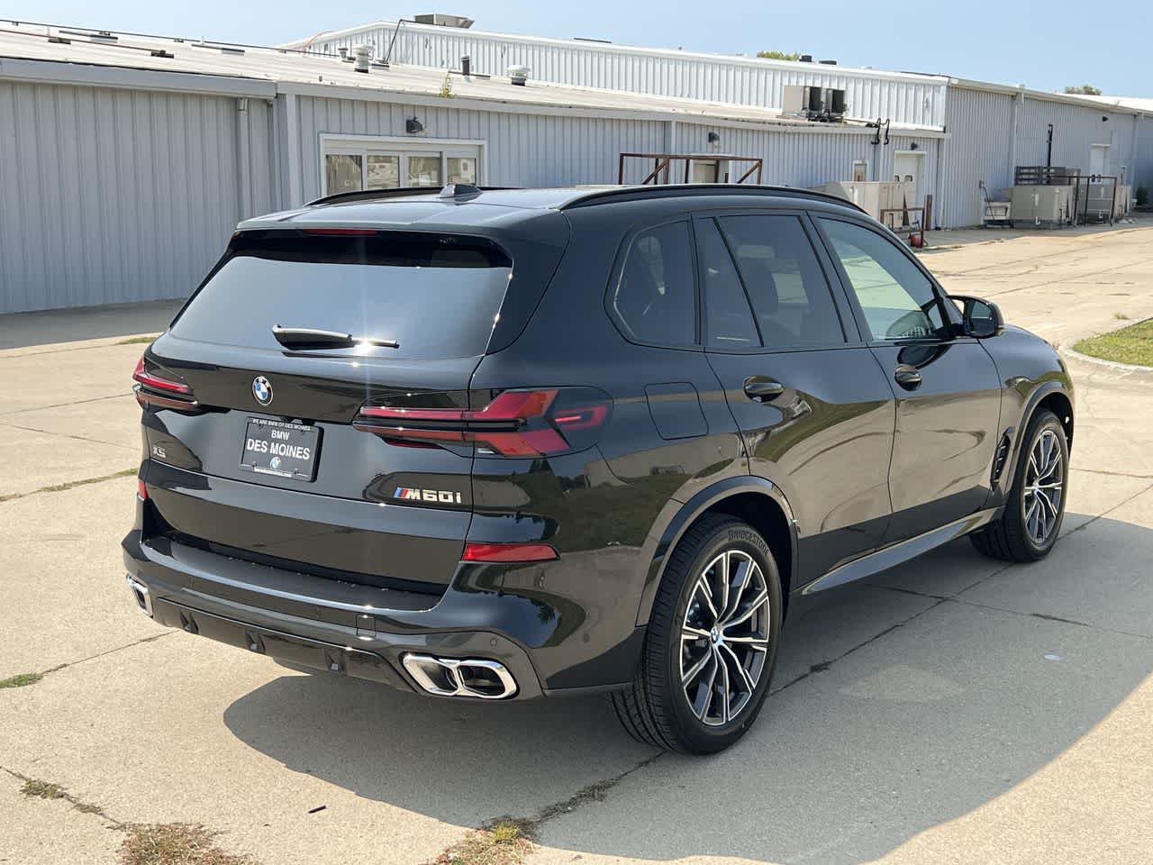 2025 BMW X5 M60i 6