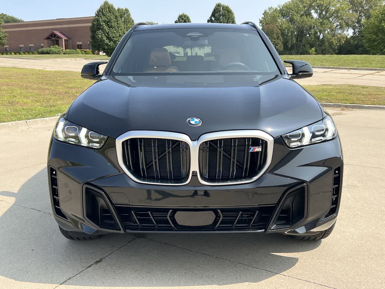 2025 BMW X5 M60i 9