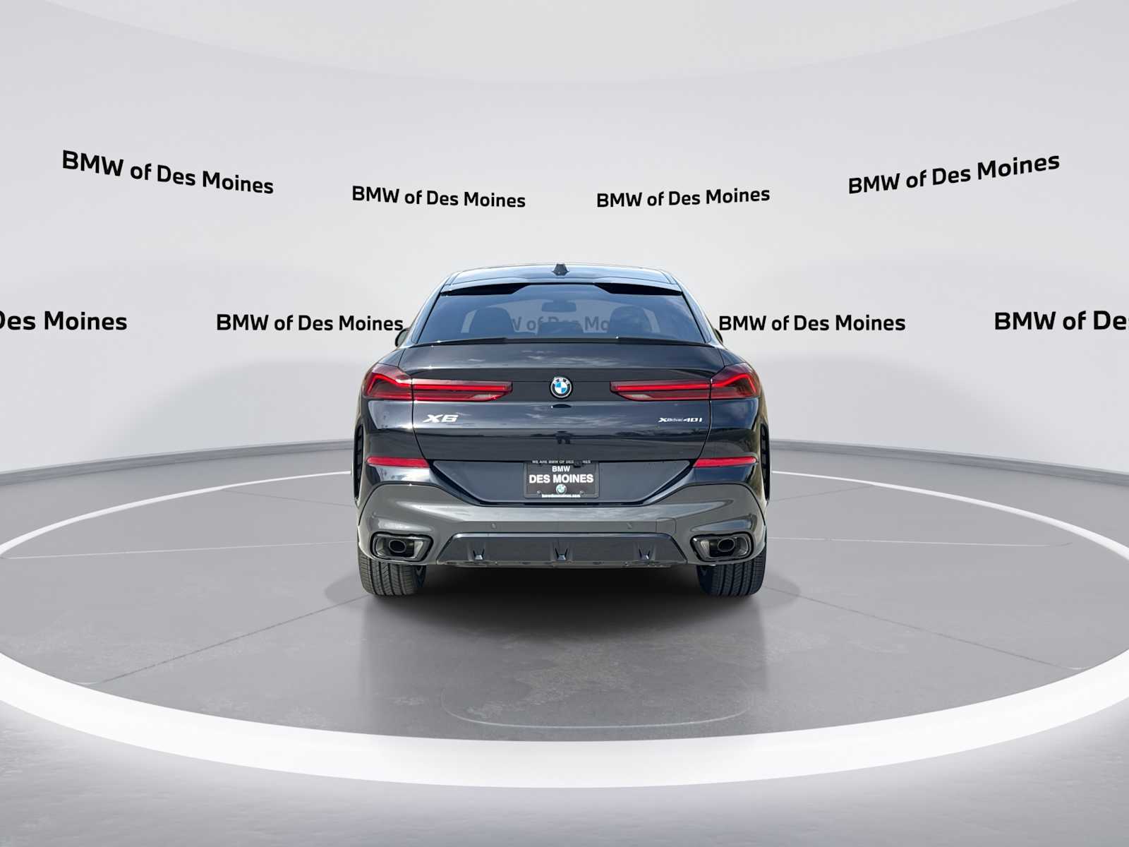 View vehicle photo 7