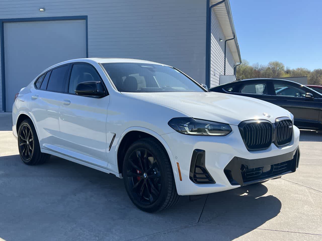 2024 BMW X4 M40i 8