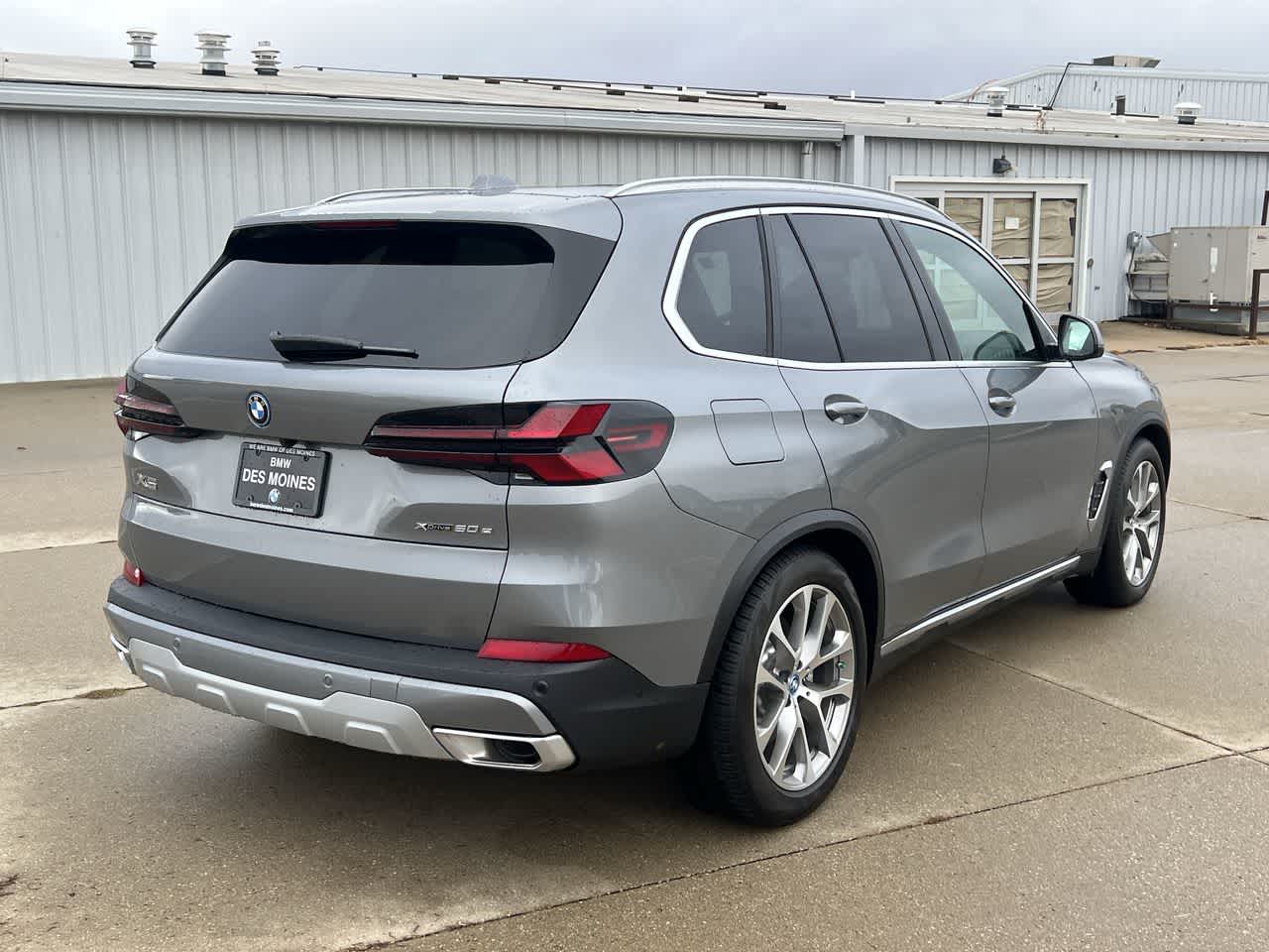 2025 BMW X5 xDrive50e 6