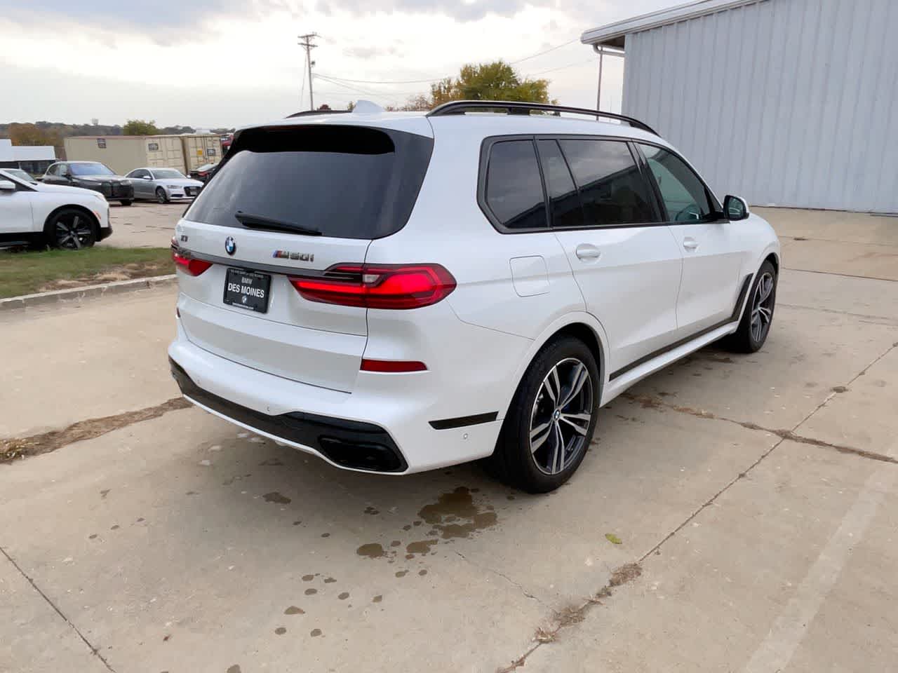 2022 BMW X7 M50i 6