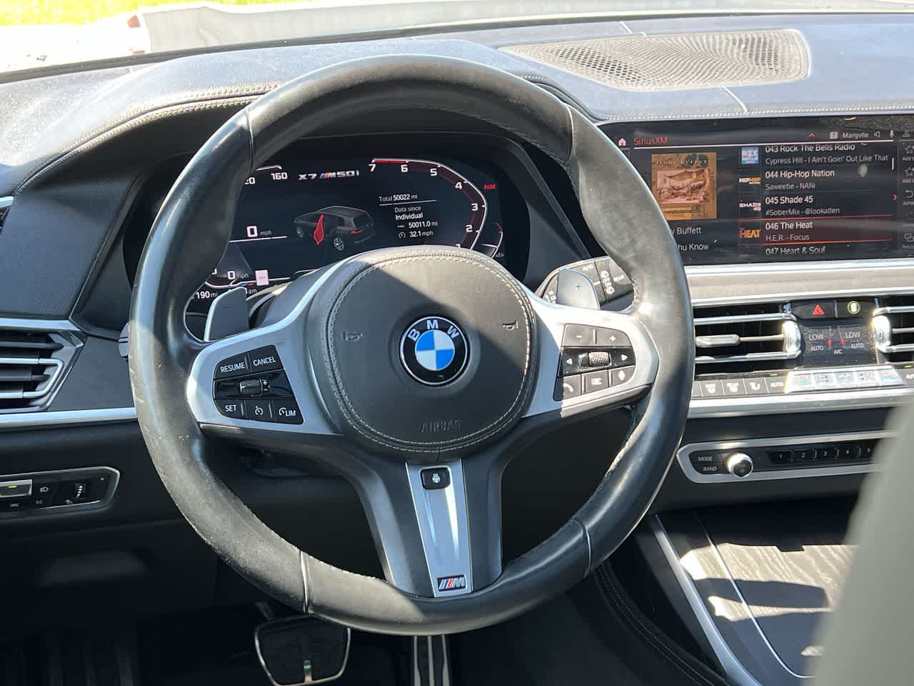 2022 BMW X7 M50i 23