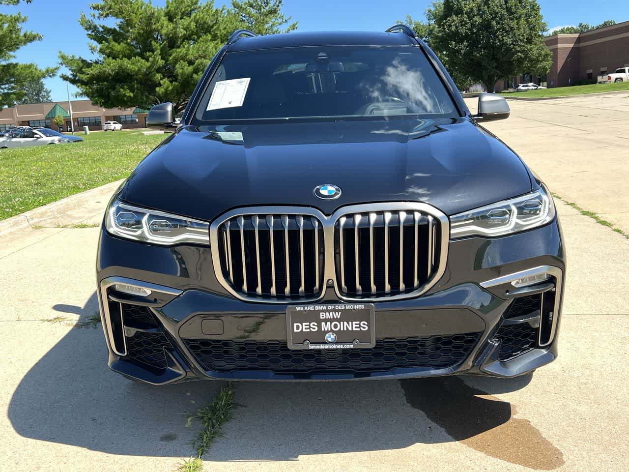 2022 BMW X7 M50i 9