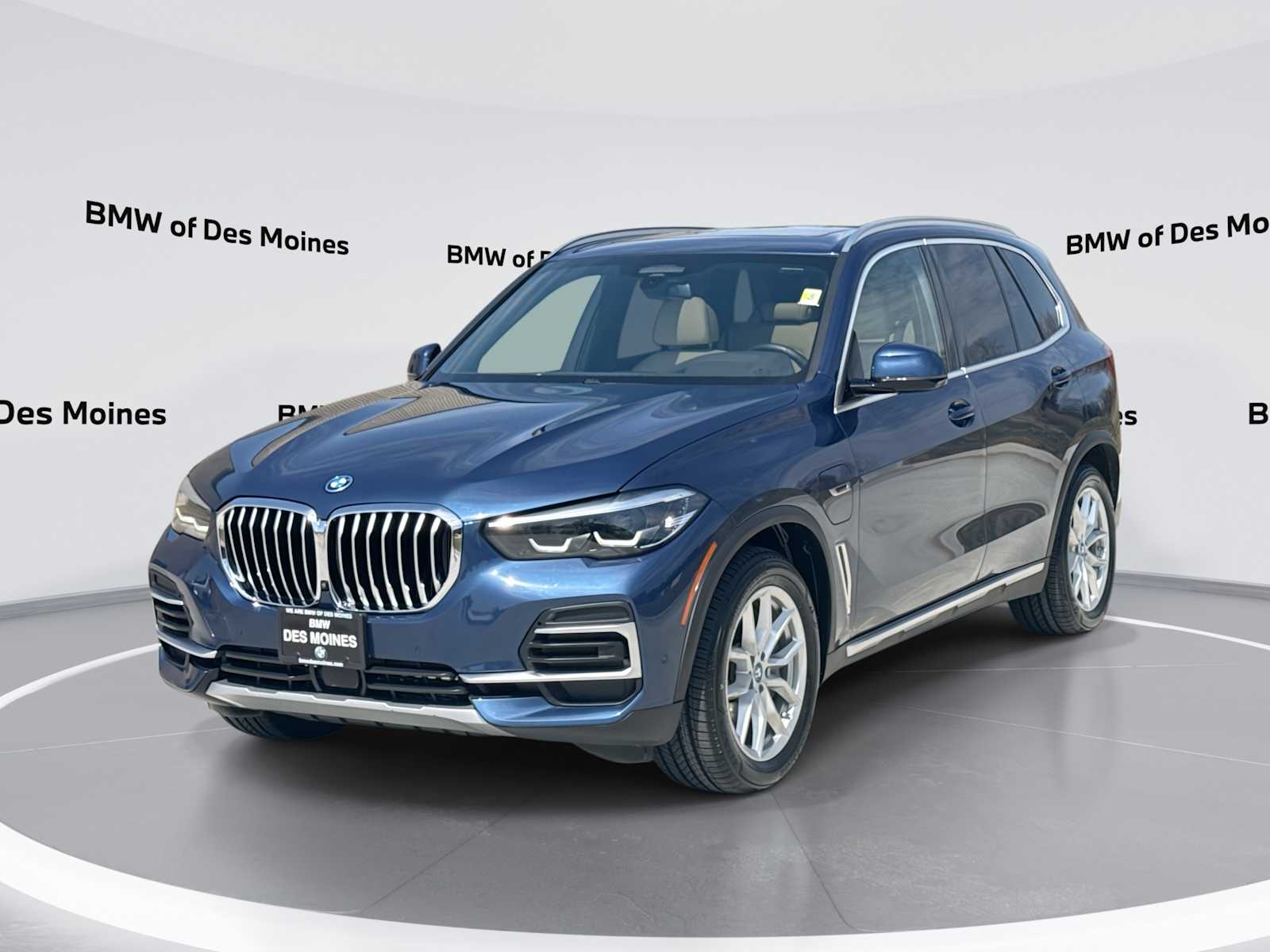 2022 BMW X5 xDrive45e AWD