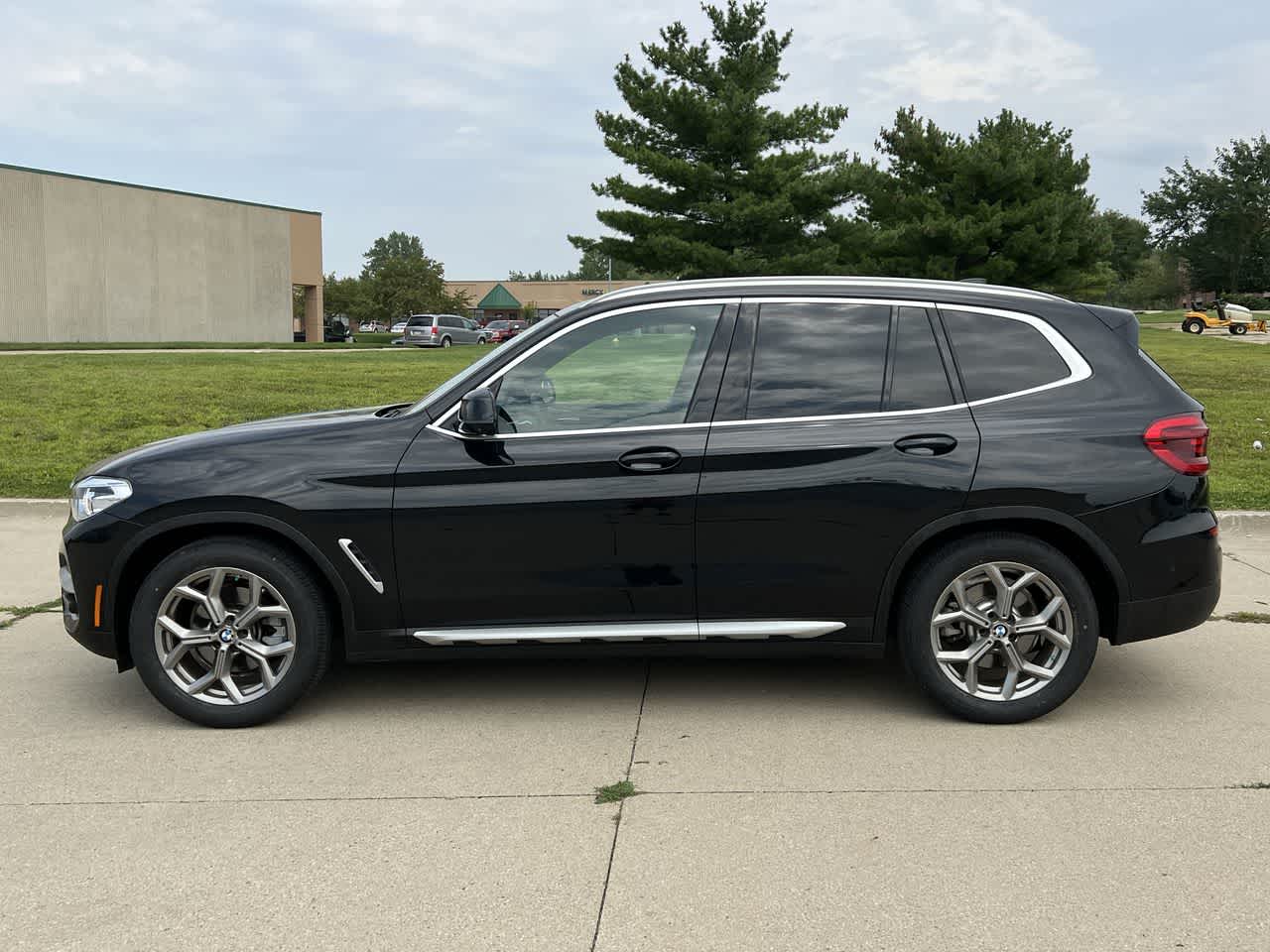 2021 BMW X3 xDrive30i 3