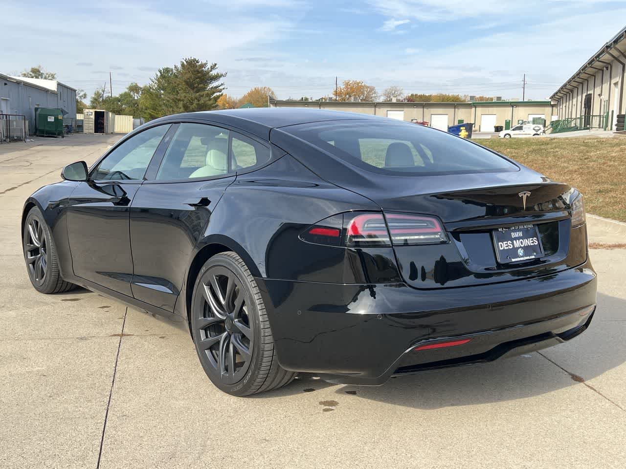 2022 Tesla Model S  4