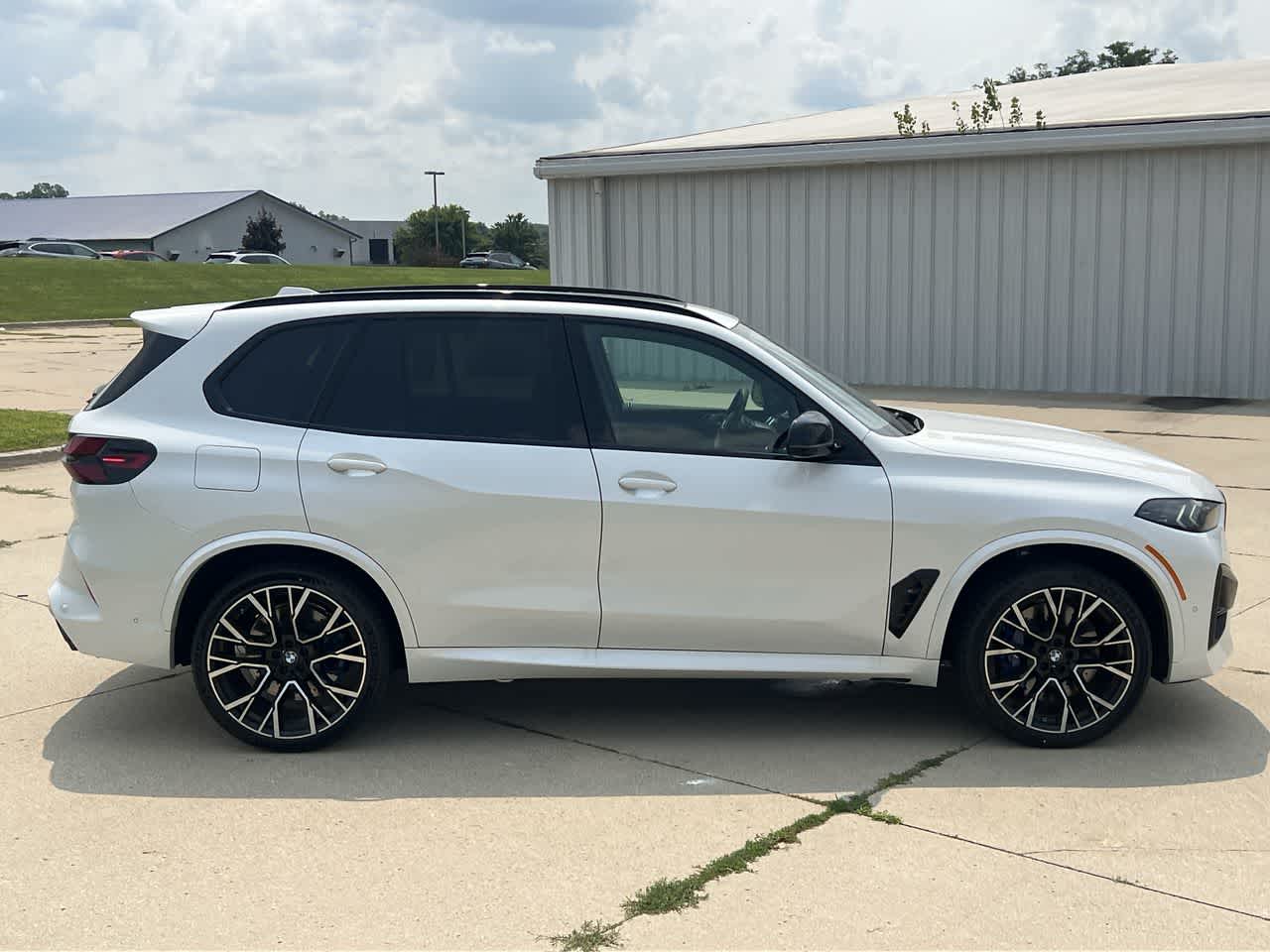 2025 BMW X5 M Competition 7